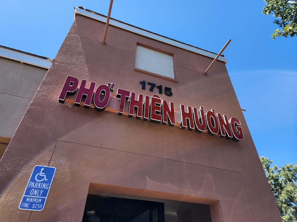Pho Thien Huong